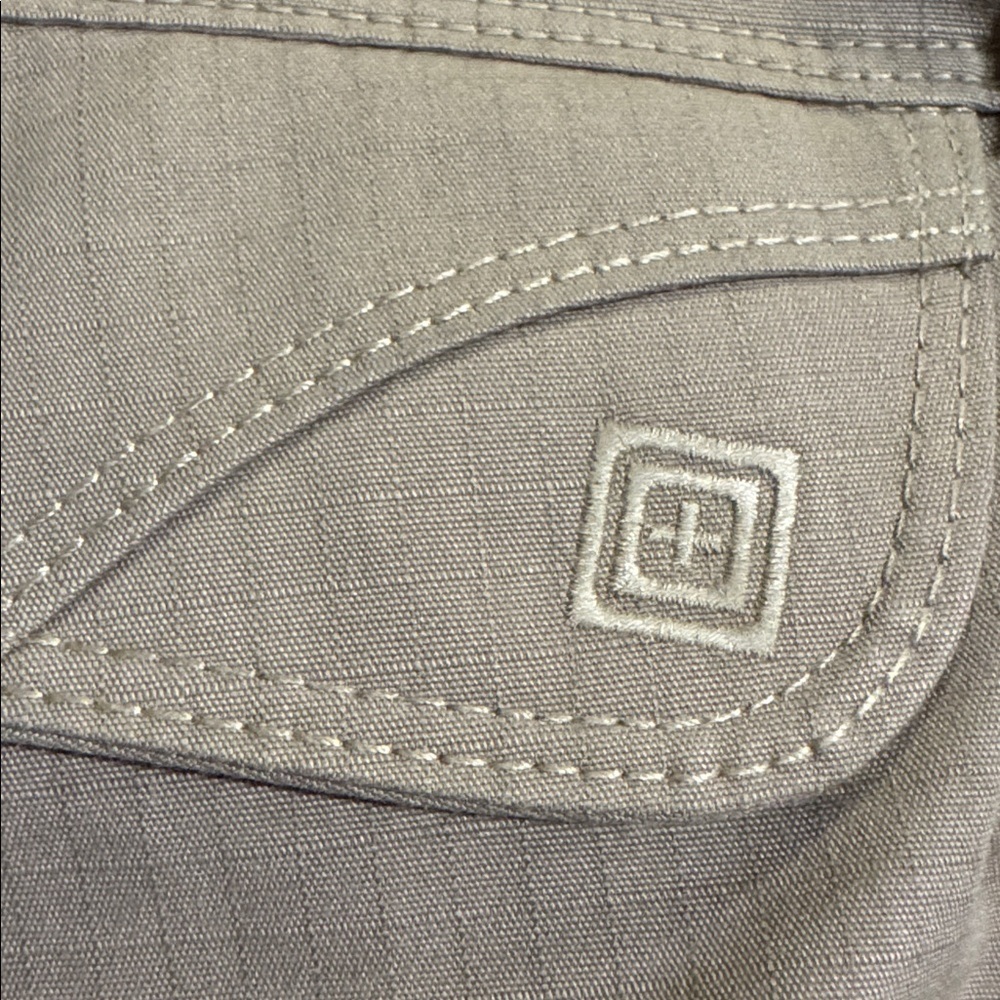 5.11 Tactical Khaki Men's Tan Cargo Pants-Size:  42x34 - Picture 5 of 9